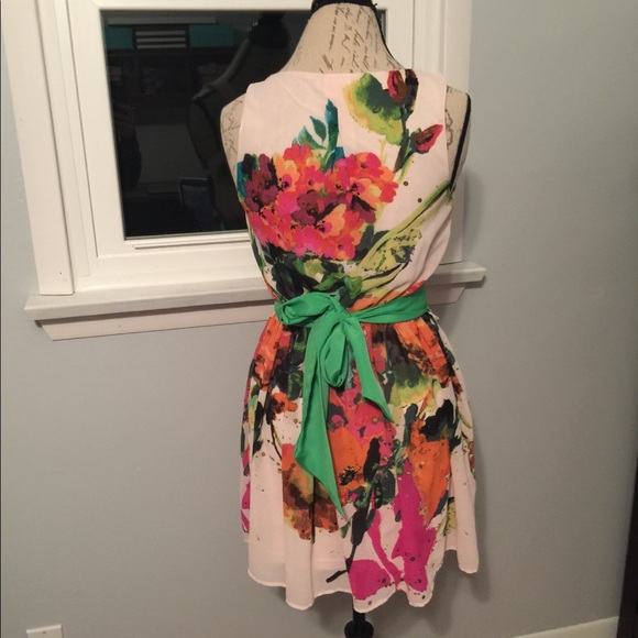 Multicolor Summer Dress - Picture 3 of 4
